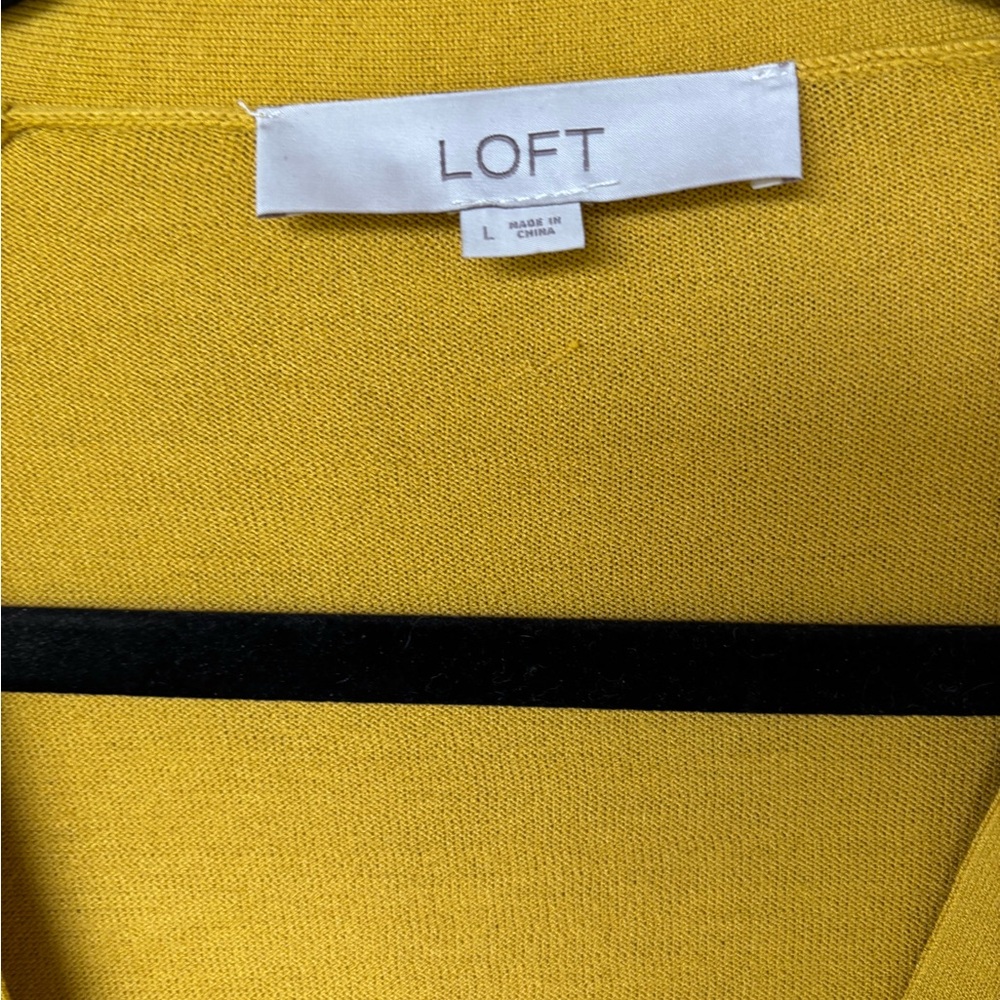LOFT Mustard Yellow Lightweight Button Front Cardigan Sweater Size‎ L - Picture 3 of 7